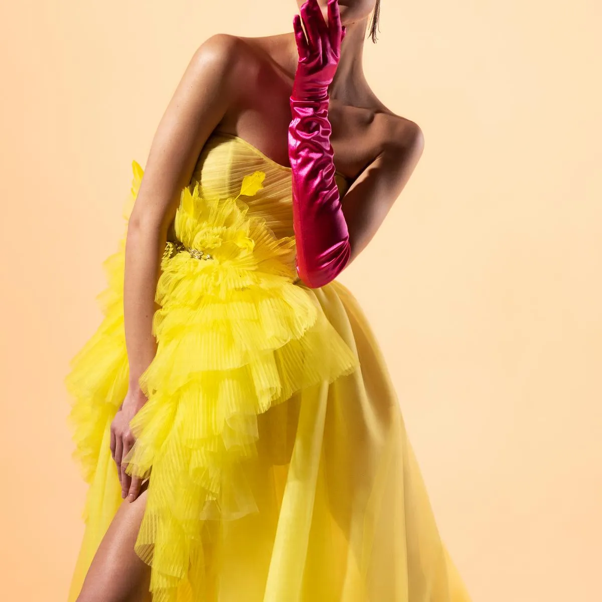Giallo brillante 2024 nuovi abiti da sera Sweetheart increspato tulle laterale spacco formale abito da ballo abiti da ballo su m