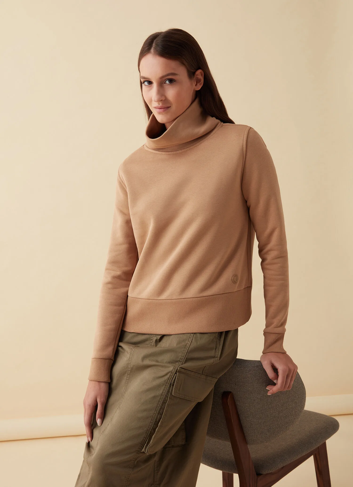 Organic cotton turtleneck sweatshirt