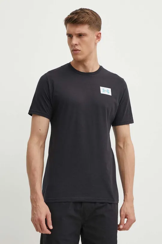 Under Armour t-shirt