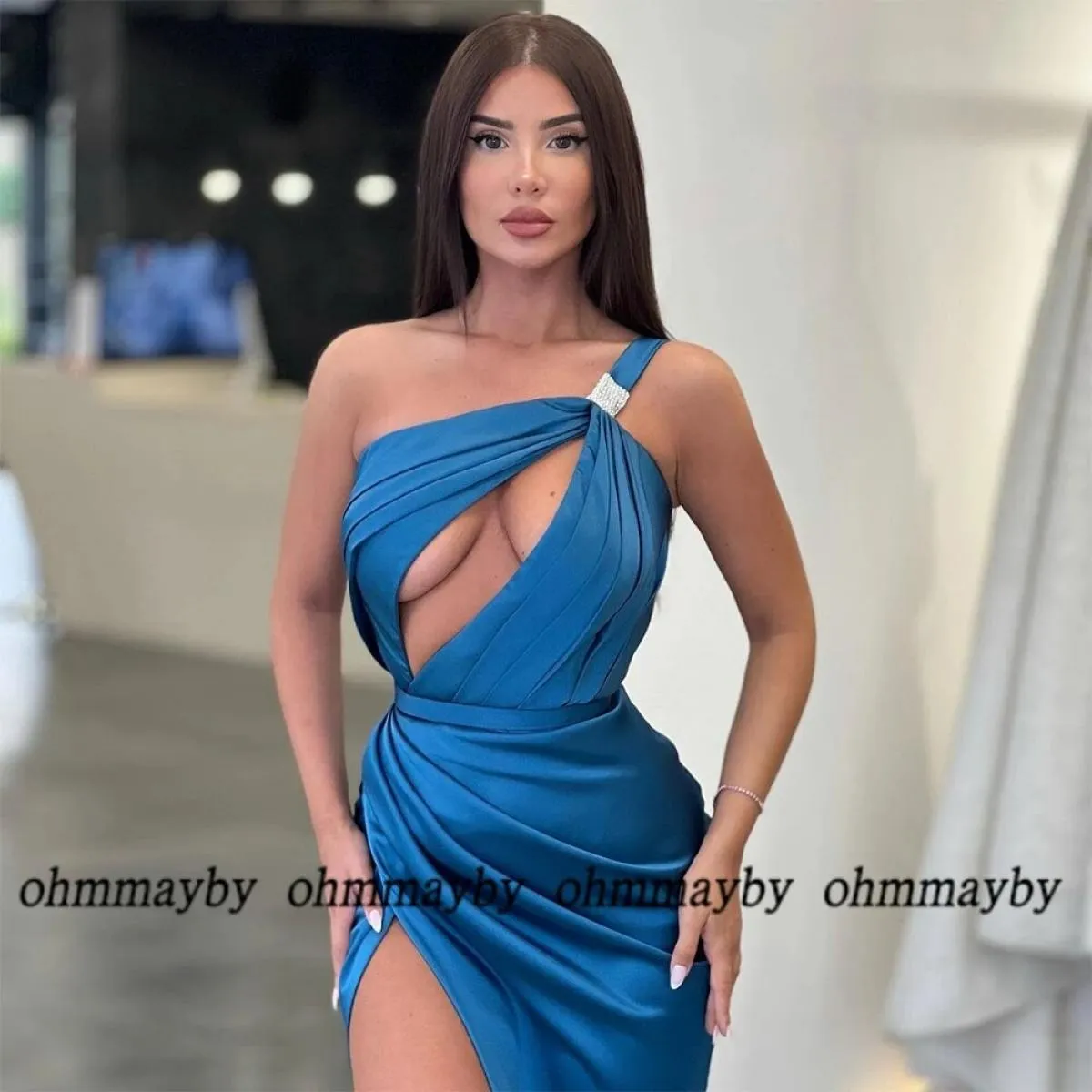 Weilinsha One Should Abiti da ballo senza spalline blu navy Abiti da sera scintillanti con strascico in jersey senza maniche D